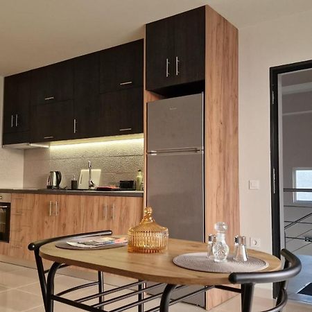 S N G/ Best View Apartment Kíssamos Екстериор снимка